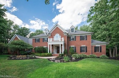 420 Bardmore Cir, Aurora, OH 44202 - photo 2