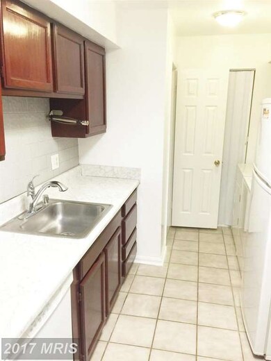 9035 N Laurel Rd, Laurel, MD 20723 - photo 4