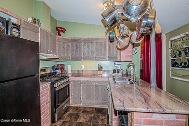 Kitchen 1