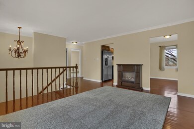 30 N 6th St, Womelsdorf, PA 19567 - photo 3