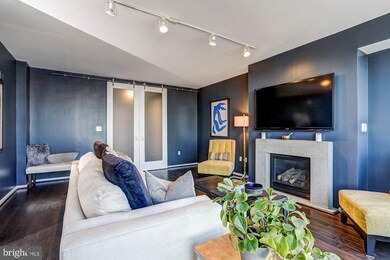 Silo Point unit 2113, Baltimore, MD 21230 - photo 6