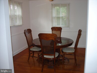 2112 Gaither St, Temple Hills, MD 20748 - photo 6