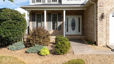 30 Sir Robin Rd, Waynesboro, VA 22980 - photo 2