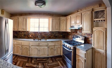 912 W Myrrh St, Compton, CA 90220 - photo 4