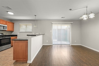 1520 Sherwood Forest St unit 317, Houston, TX 77043 - photo 4