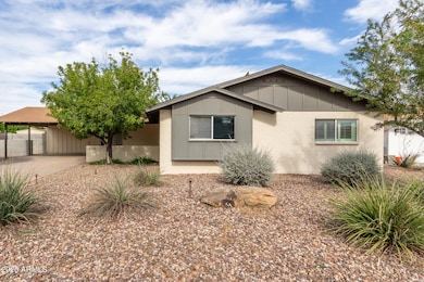 8730 E Terrace Dr, Scottsdale, AZ 85251 - photo 2