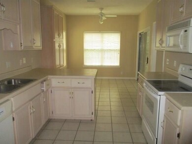 121 Hillcrest Ct, Saint Simons Island, GA 31522 - photo 4