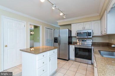 318 Beach Dr, Annapolis, MD 21403 - photo 6