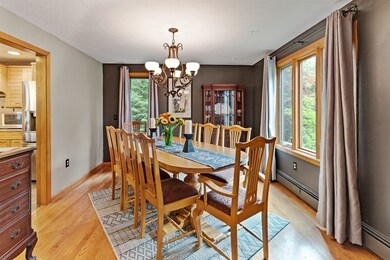 112 Spring St, Hopkinton, MA 01748 - photo 4