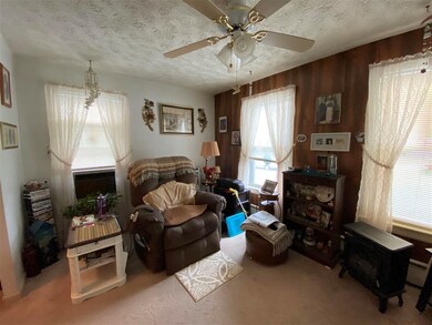 451 Hevey St, Manchester, NH 03102 - photo 7