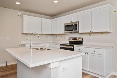 2424 Whispering Ridge Dr, Des Moines, IA 50320 - photo 7