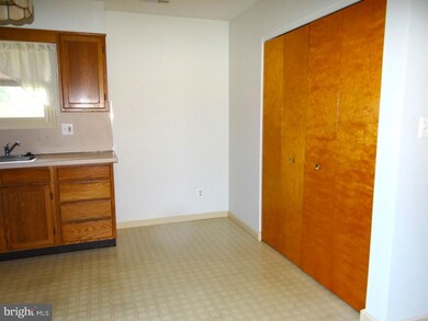 1431 N Tuckahoe Rd, Williamstown, NJ 08094 - photo 5