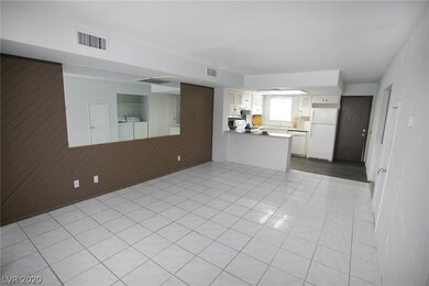 FRESHLY PAINTED FAMILY/DINING ROOM