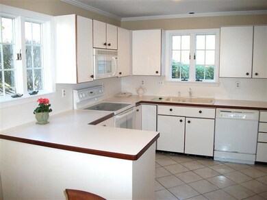 114 Tupper Rd unit 3B, Sandwich, MA 02563 - photo 4