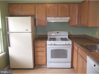 553 Shetland Ct unit 553, Sewell, NJ 08080 - photo 7