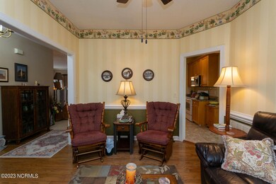 dining room3