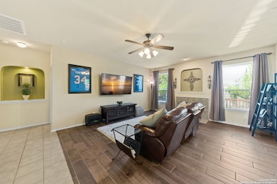 10419 Shire Country, San Antonio, TX 78254 - photo 6