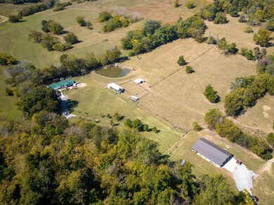 980 Goose Creek Rd, Shelbyville, TN 37160 - photo 4