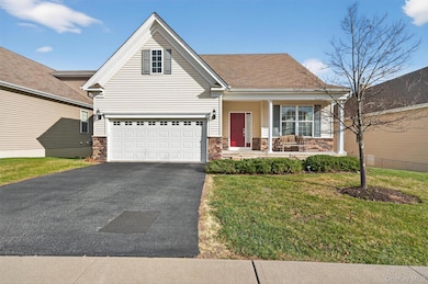 21 Cyprus Dr, Middletown, NY 10940 - photo 2