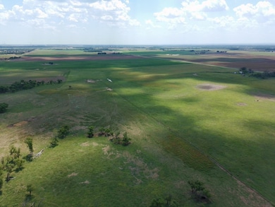 50316 Ns 271 Rd, Ames, OK 73718 - photo 7