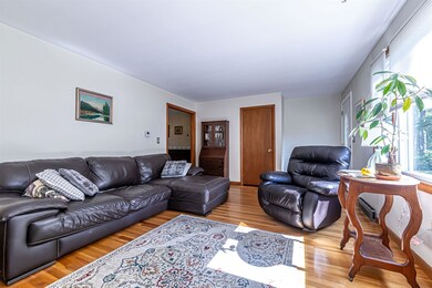 177 Naticook Rd, MerriMacK, NH 03054 - photo 5