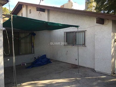 Property Photo. Front Court yard