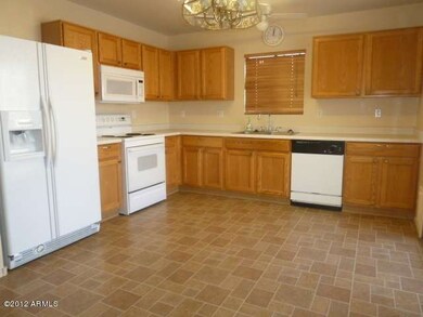 kitchen (1)