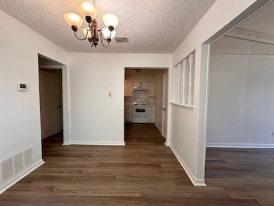 1913 Starling Ct unit 1915, Cleburne, TX 76033 - photo 4