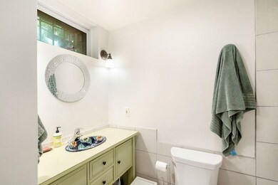 320 Harvard St unit D, Cambridge, MA 02139 - photo 6