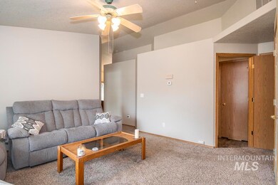 2524 S Canyon St, Nampa, ID 83686 - photo 6