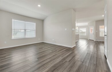 2001 Rock Ridge Ave, Bryan, TX 77807 - photo 4