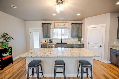 53374AFE-D448-4510-9582-F54493A3B6D0_1_1