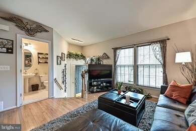 1461 Park Garden Ln, Reston, VA 20194 - photo 7