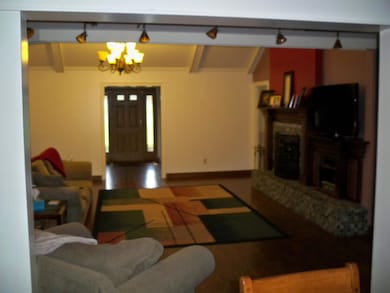 32 Kimberley Dr, Laurel, MS 39440 - photo 5