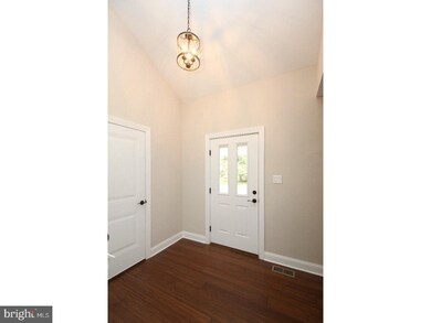 23 Knotty Oak Dr, Medford, NJ 08055 - photo 3