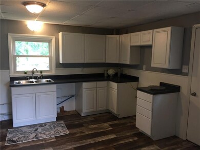 4380 NE 34th St, Des Moines, IA 50317 - photo 5