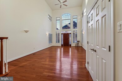 10711 Mcgregor Dr, Columbia, MD 21044 - photo 4