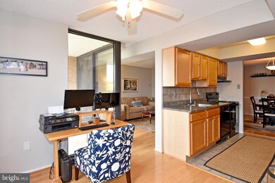 The Brittany unit 906, Arlington, VA 22204 - photo 5