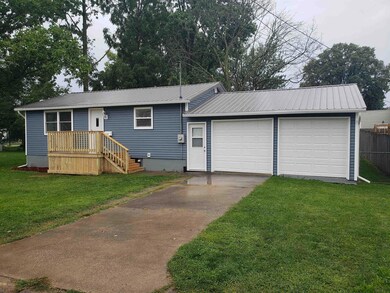 205 E 14th St, Auburn, IN 46706 - photo 3