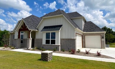 1109 Stagecoach Ranch Dr, Weatherford, TX 76085 - photo 2