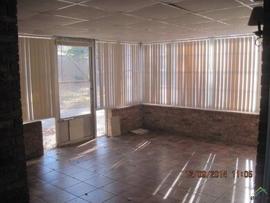 2518 Mitchell Ave, Tyler, TX 75701 - photo 6