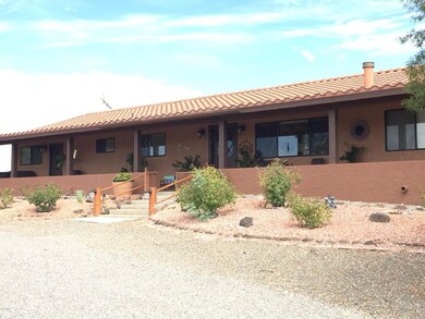 37600 S Matthie Ranch Rd, Wickenburg, AZ 85390 - photo 2