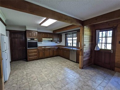 170 Spring Creek Dr, Pineville, LA 71360 - photo 5