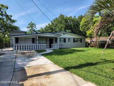 6730 Cotton Tail Ln, Jacksonville, FL 32210 - photo 3