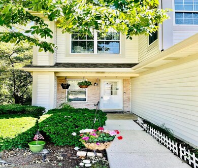 1823 Grove Ave unit 76C182, Schaumburg, IL 60193 - photo 3