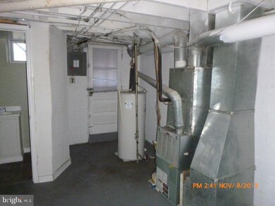 3609 Mactavish Ave, Baltimore, MD 21229 - photo 7