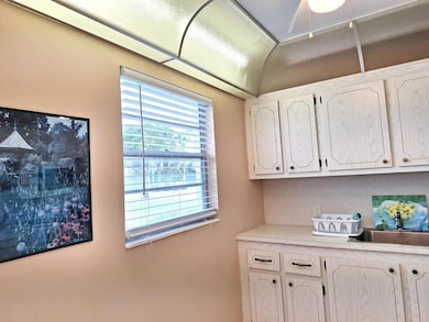 53 Brighton B, Boca Raton, FL 33434 - photo 4