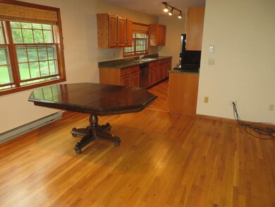 1 Adams Ct unit A, South Deerfield, MA 01373 - photo 6