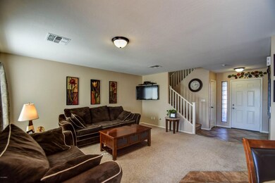 family room 2