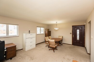 4133 Etna St, Columbus, OH 43213 - photo 2